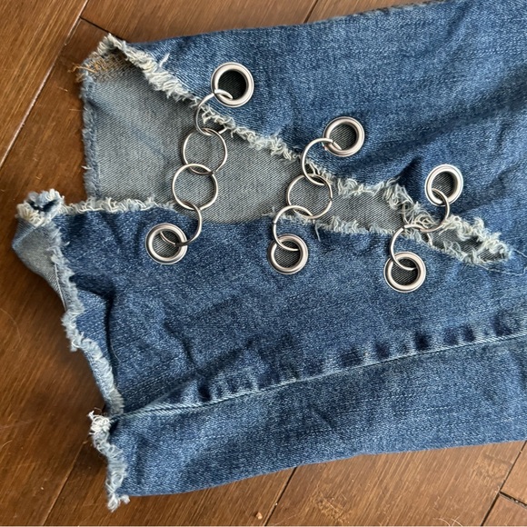 Love & Legend rare and one of a kind jeans with chains. - Picture 3 of 11